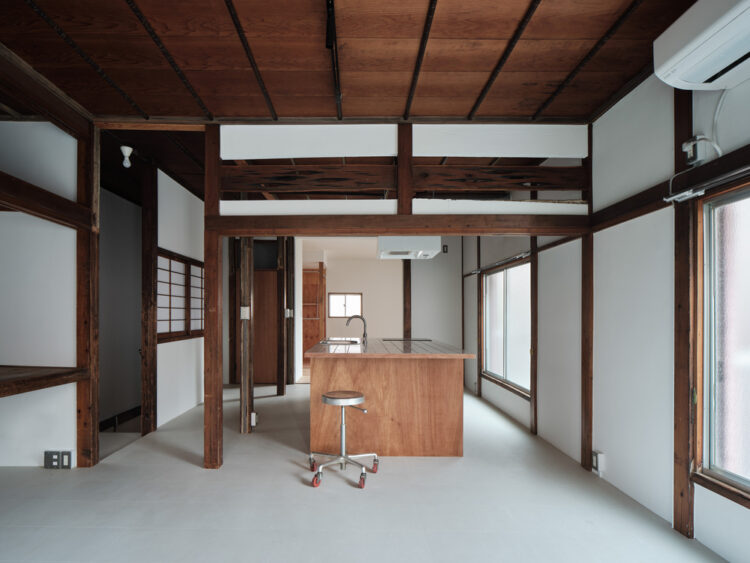 東尾久三丁目の家